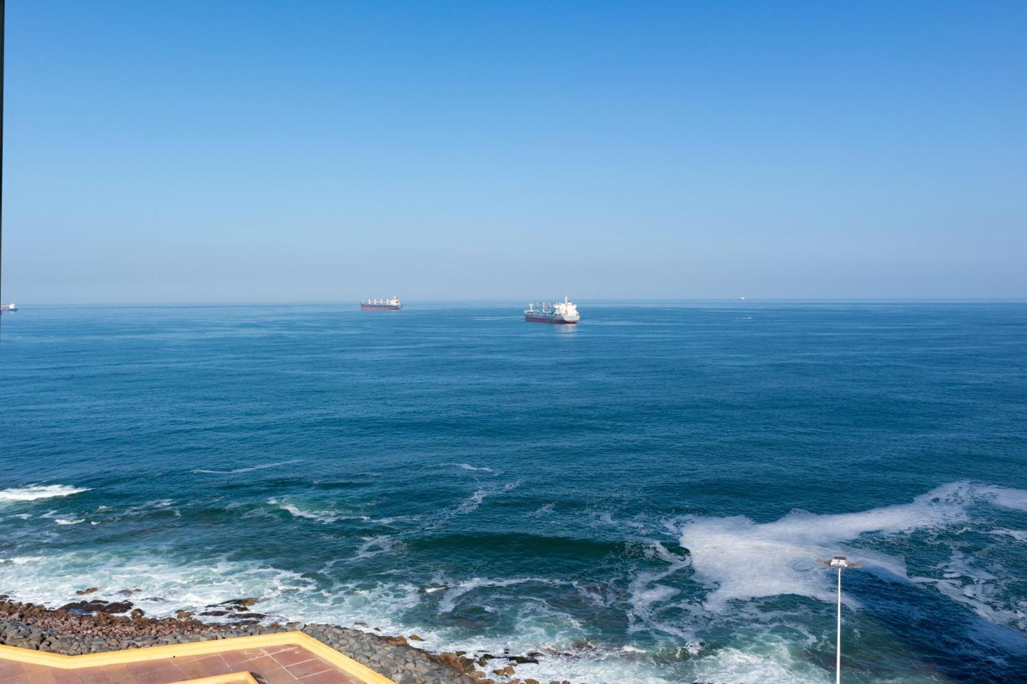 Wyndham Garden Antofagasta Pettra Hotel Exterior photo